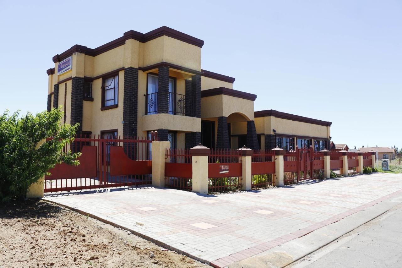 Baobab Tree Guest House Bloemfontein Exterior foto